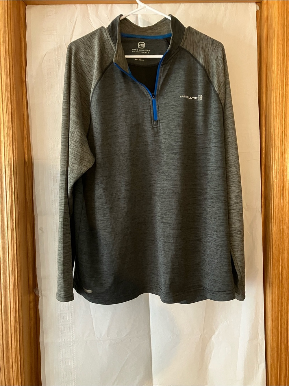 Free Country Men’s XL Micro Tech Long Sleeve 1/4 Zip Two-tone GrayT-Shirt